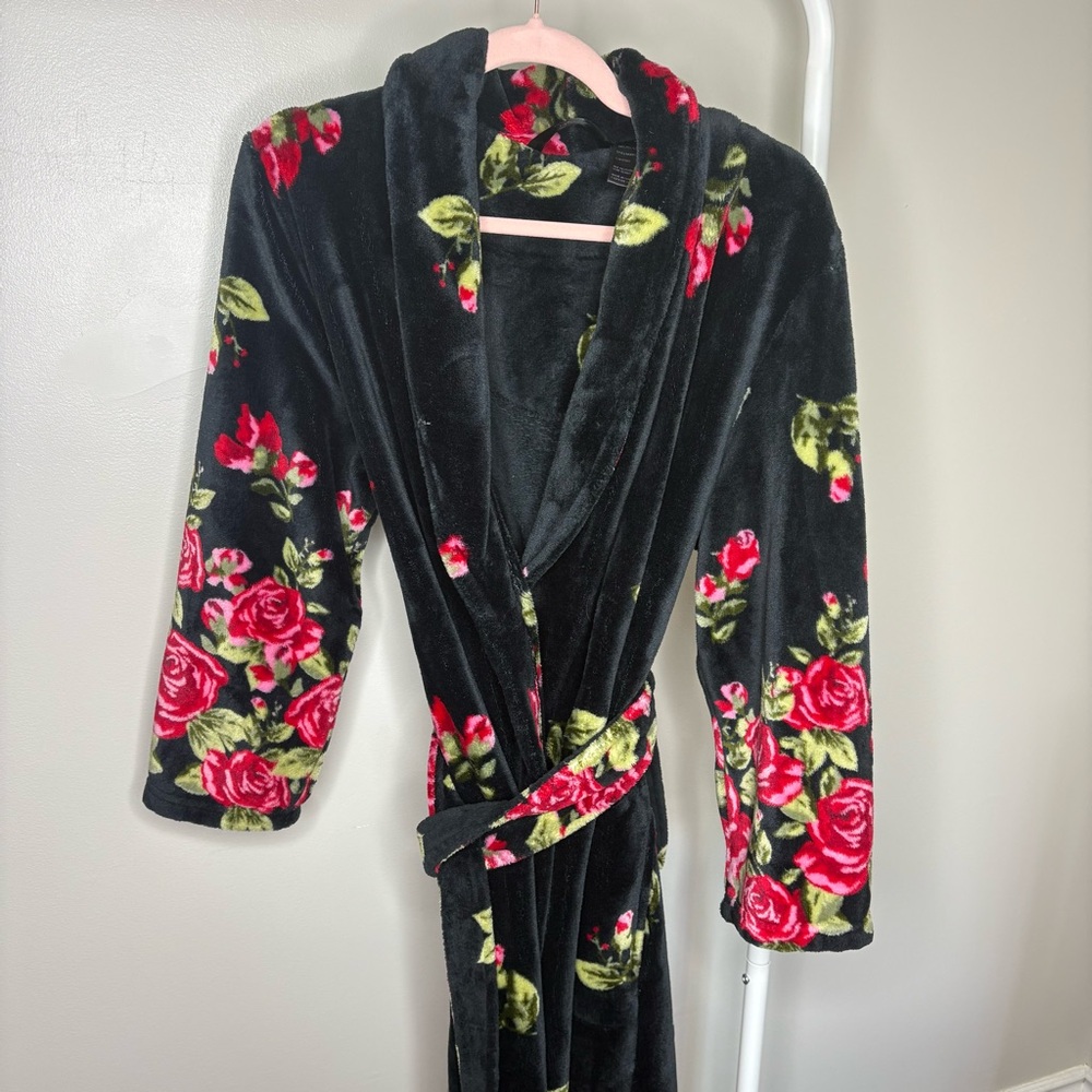 Vintage Noire Jasmine Rose Plush Floral Black Women's Robe M